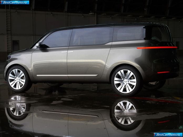 2011 Kia Kv7 Concept - фотография 8 из 22