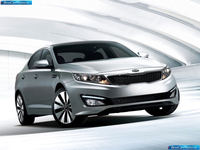 2011 Kia Optima - фотография 5 из 15