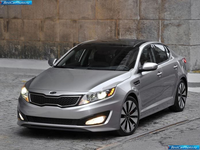 2011 Kia Optima - фотография 6 из 15