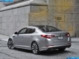 kia_2011-optima_1600x1200_008.jpg