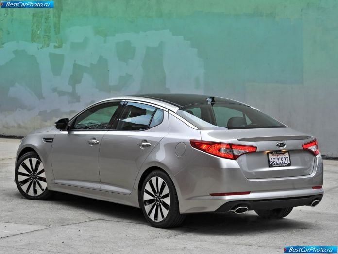 2011 Kia Optima - фотография 9 из 15