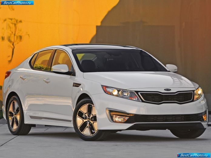 2011 Kia Optima Hybrid - фотография 11 из 45