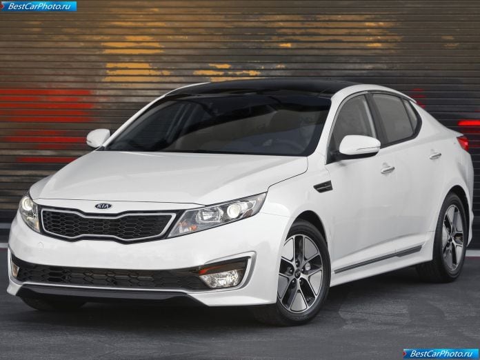 2011 Kia Optima Hybrid - фотография 16 из 45