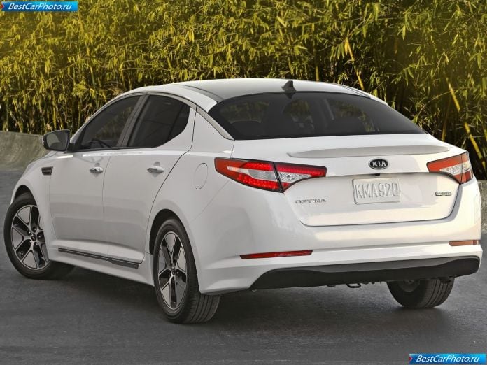 2011 Kia Optima Hybrid - фотография 23 из 45