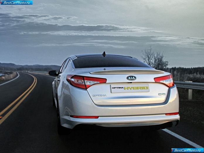 2011 Kia Optima Hybrid - фотография 26 из 45