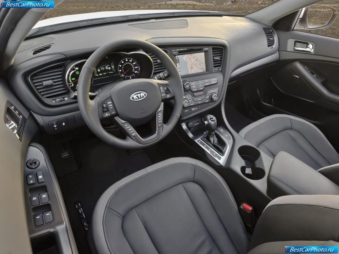 2011 Kia Optima Hybrid - фотография 27 из 45