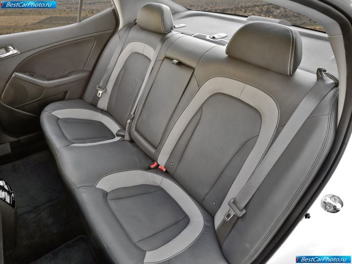 2011 Kia Optima Hybrid - фотография 28 из 45