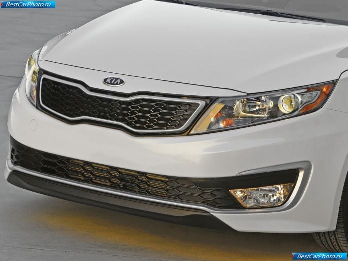 2011 Kia Optima Hybrid - фотография 34 из 45