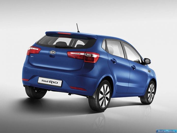 2011 Kia Rio Hatchback - фотография 3 из 14