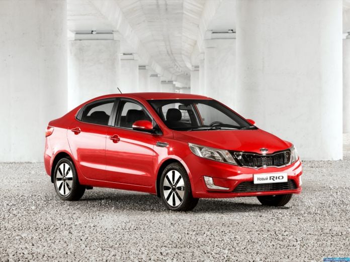 2011 Kia Rio Sedan - фотография 4 из 30