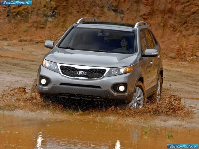 2011 Kia Sorento - фотография 18 из 89