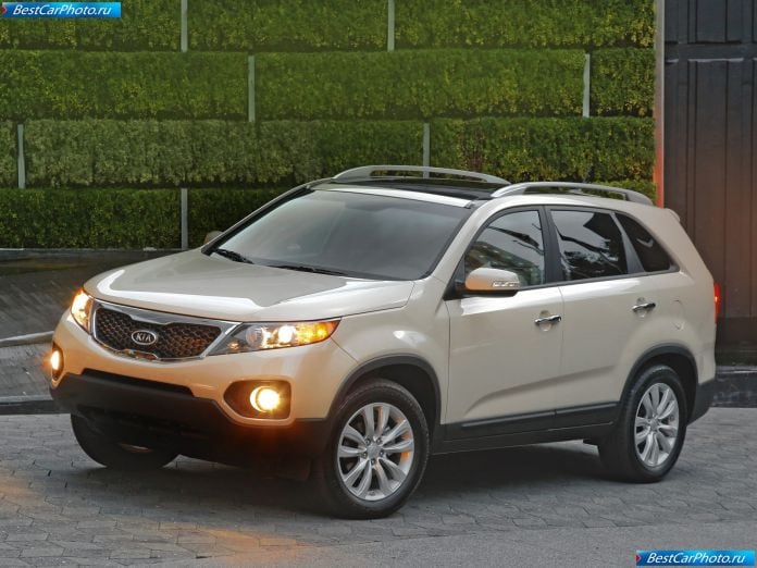 2011 Kia Sorento - фотография 24 из 89