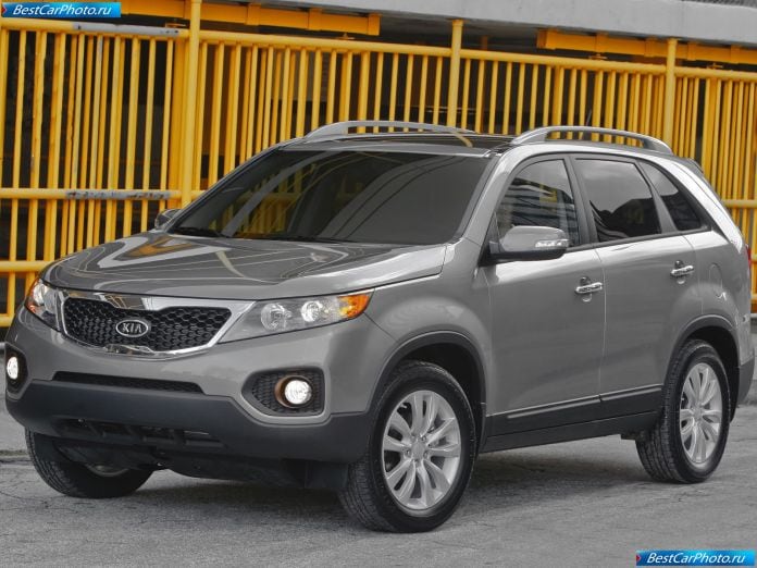 2011 Kia Sorento - фотография 31 из 89