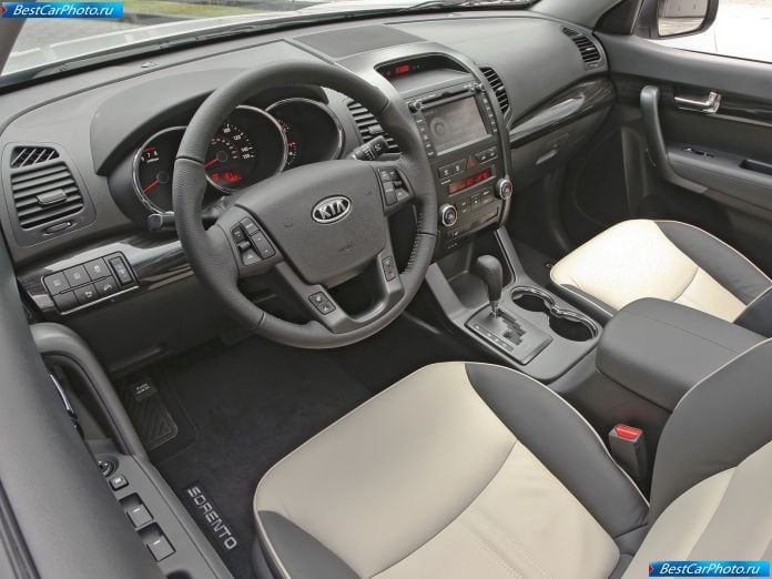 2011 Kia Sorento - фотография 55 из 89