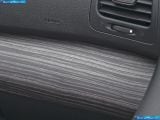 kia_2011-sorento_1600x1200_073.jpg