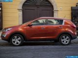 kia_2011-sportage_1600x1200_115.jpg