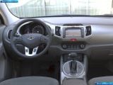 kia_2011-sportage_1600x1200_169.jpg