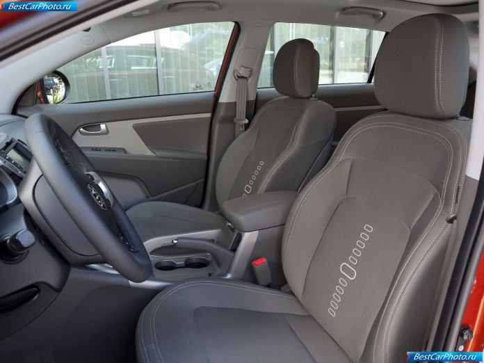 2011 Kia Sportage - фотография 173 из 243