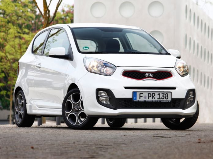 2011 Kia Picanto Hatchback 3D - фотография 4 из 27