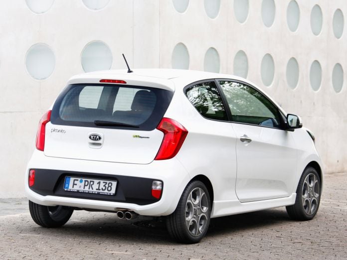 2011 Kia Picanto Hatchback 3D - фотография 9 из 27