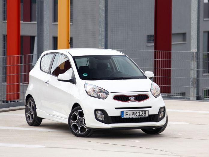 2011 Kia Picanto Hatchback 3D - фотография 11 из 27