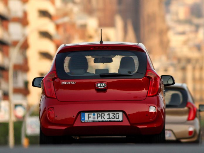 2011 Kia Picanto Hatchback 5D - фотография 15 из 63