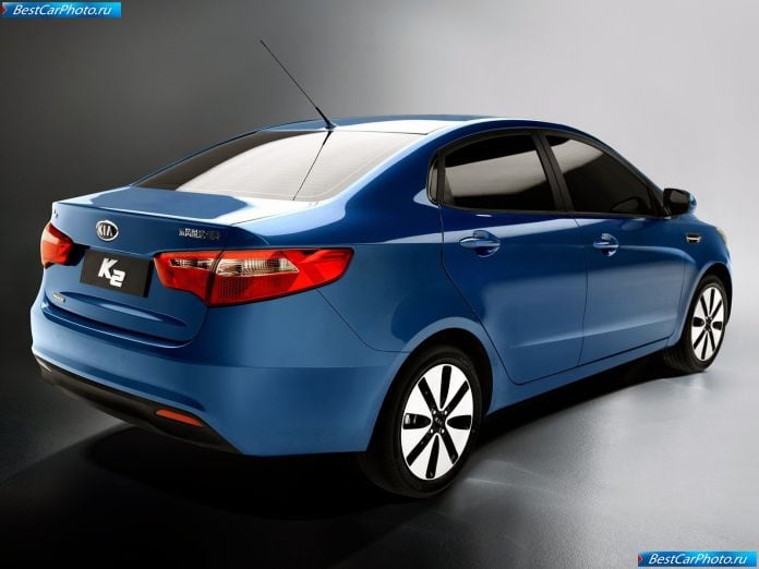 2012 Kia K2 - фотография 2 из 2
