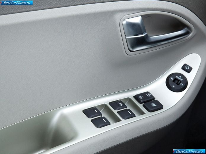 2012 Kia Picanto - фотография 195 из 215