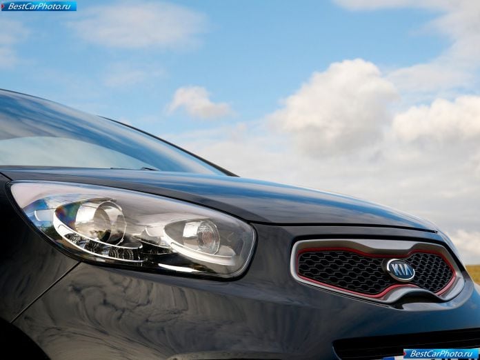 2012 Kia Picanto 3-door - фотография 29 из 41