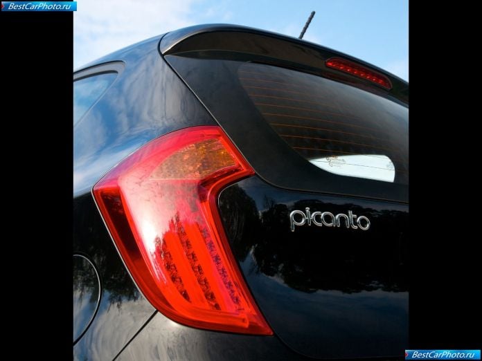 2012 Kia Picanto 3-door - фотография 40 из 41