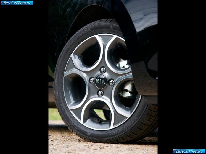 2012 Kia Picanto 3-door - фотография 41 из 41
