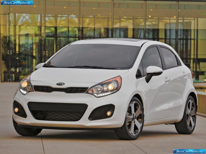 2012 Kia Rio - фотография 2 из 100