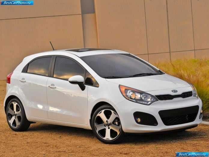 2012 Kia Rio - фотография 14 из 100