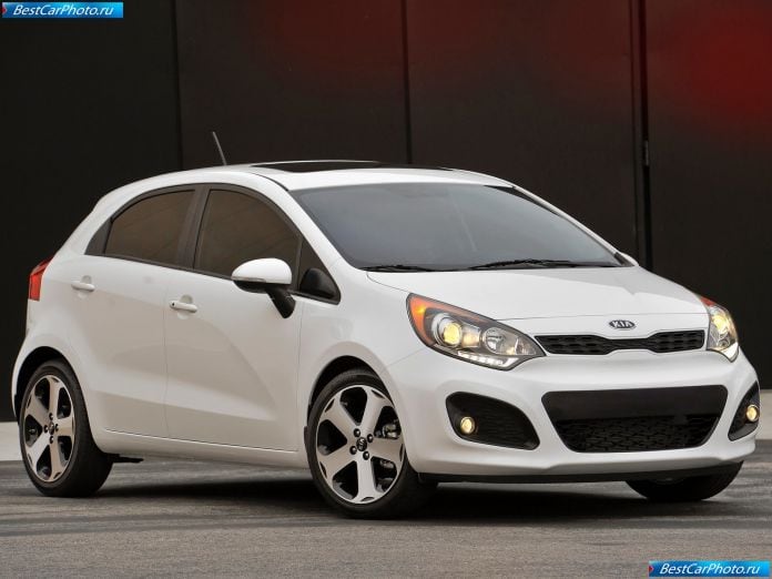 2012 Kia Rio - фотография 19 из 100