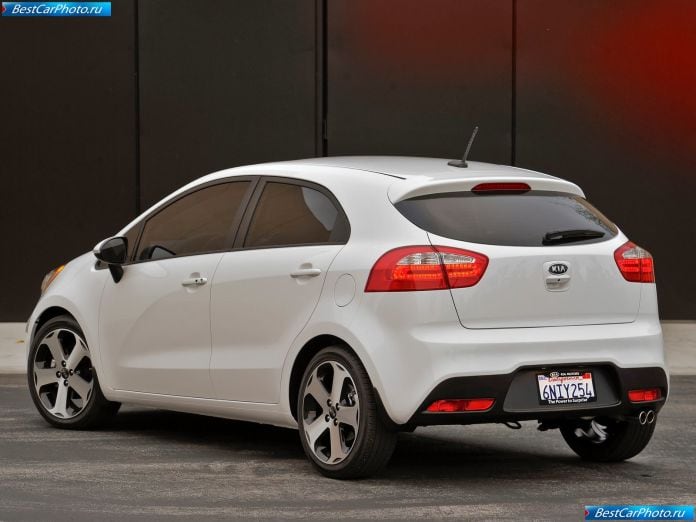 2012 Kia Rio - фотография 42 из 100