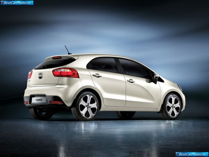 2012 Kia Rio - фотография 60 из 100