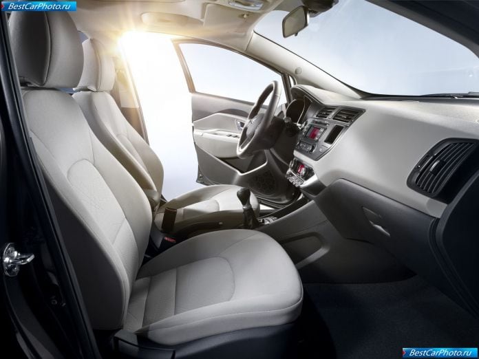 2012 Kia Rio - фотография 71 из 100