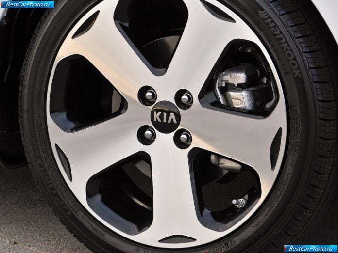 2012 Kia Rio - фотография 92 из 100