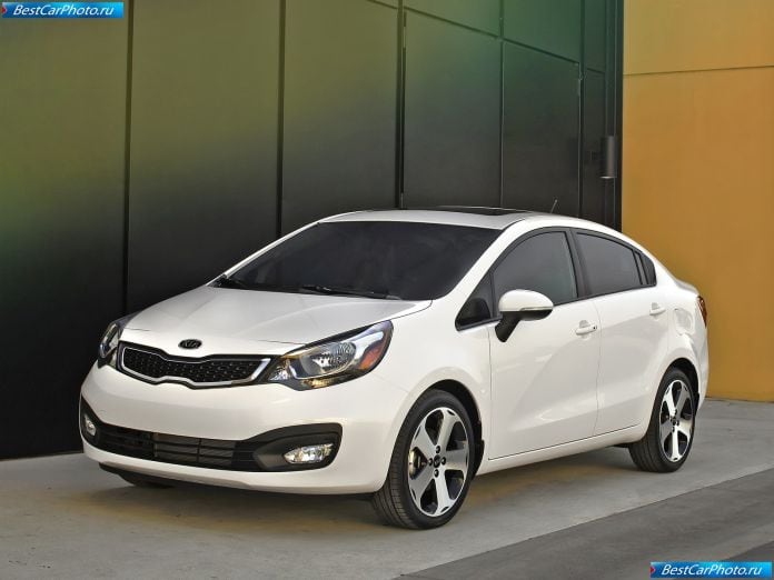 2012 Kia Rio Sedan - фотография 1 из 15