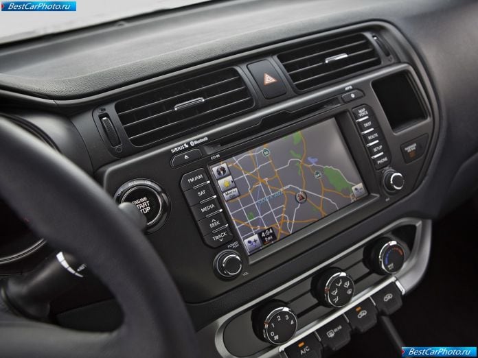 2012 Kia Rio Sedan - фотография 9 из 15