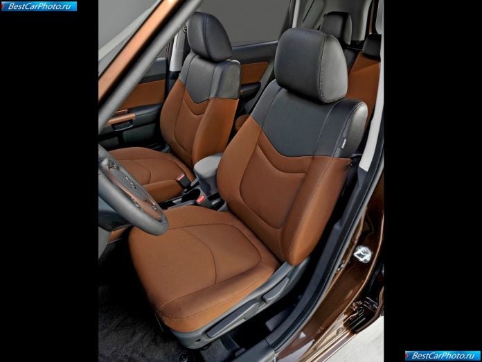 2012 Kia Soul - фотография 40 из 48