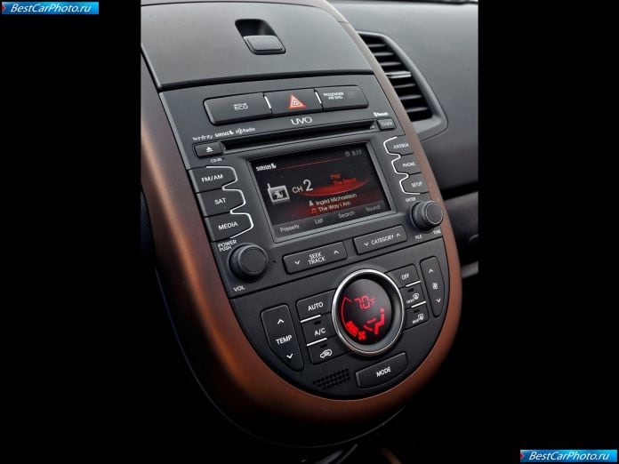 2012 Kia Soul - фотография 42 из 48