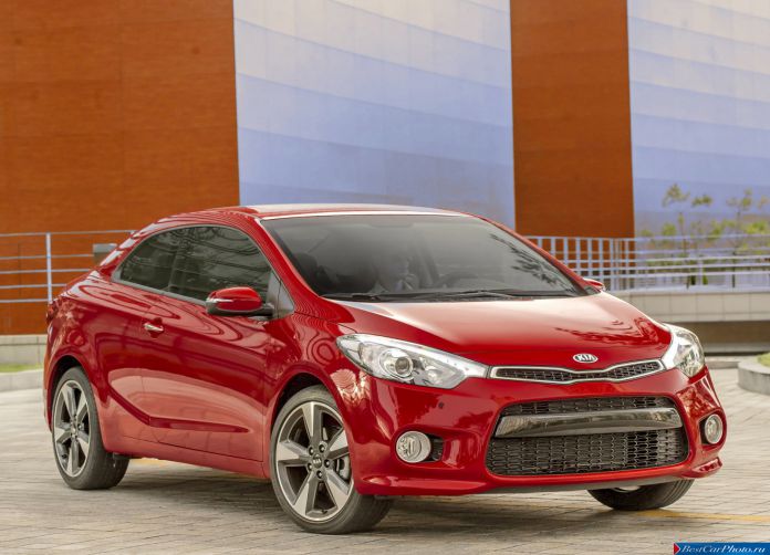 2013 Kia Cerato Koup - фотография 11 из 26