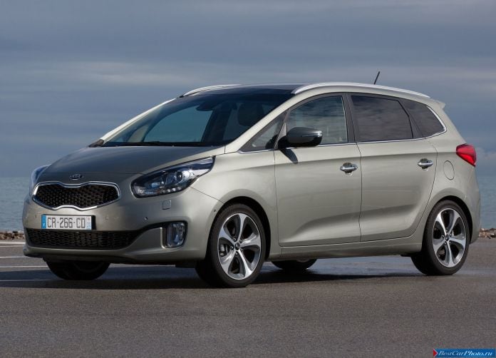 2013 Kia Carens - фотография 7 из 199