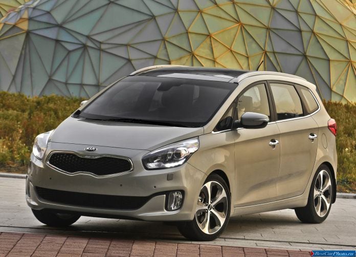2013 Kia Carens - фотография 11 из 199