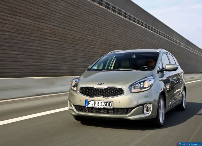 2013 Kia Carens - фотография 19 из 199