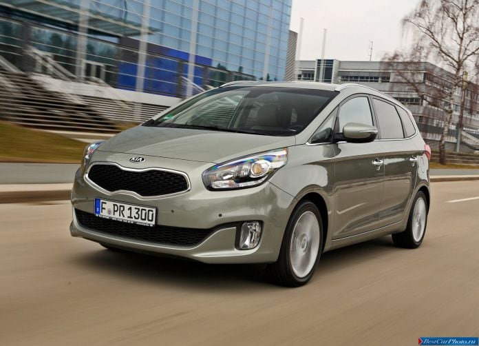 2013 Kia Carens - фотография 21 из 199