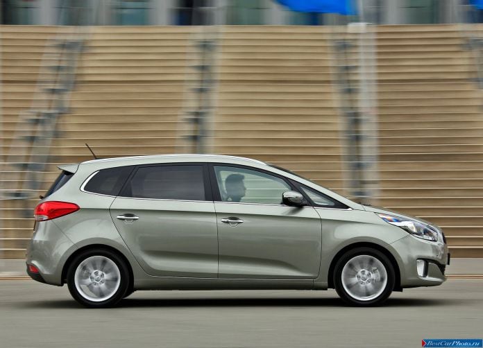2013 Kia Carens - фотография 68 из 199