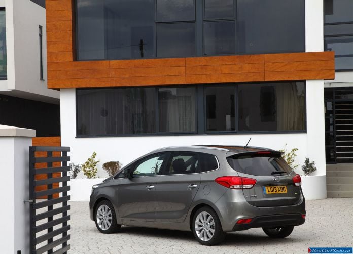 2013 Kia Carens - фотография 79 из 199