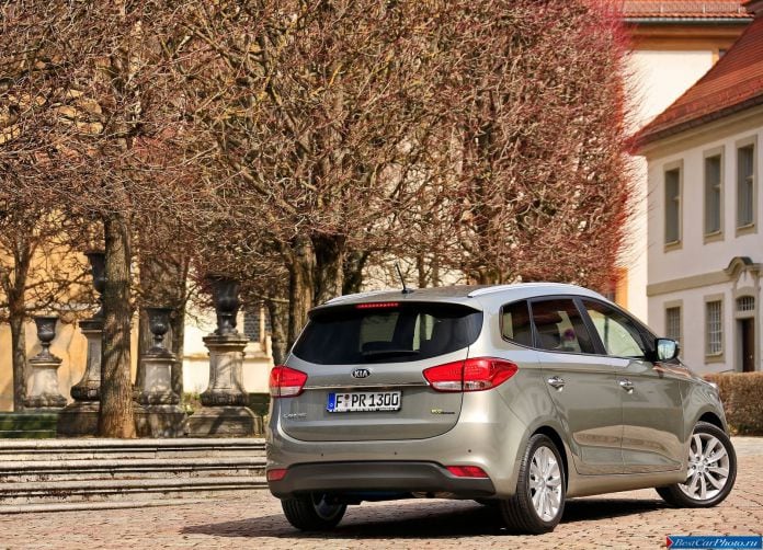 2013 Kia Carens - фотография 83 из 199